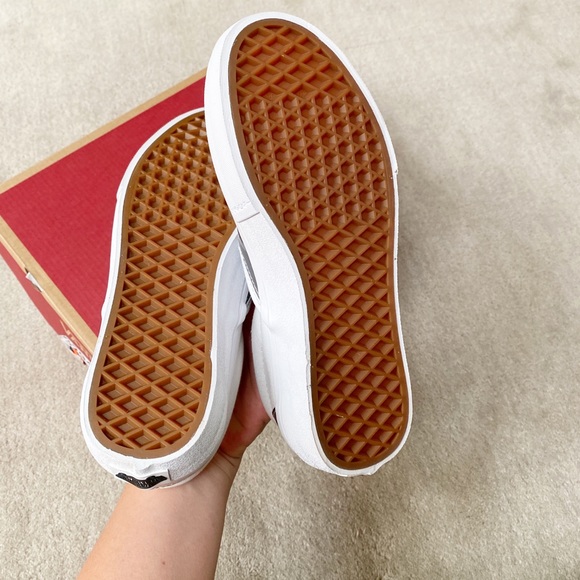 VANS Slip On Iridiscent Skate Shoes - Picture 8 of 10